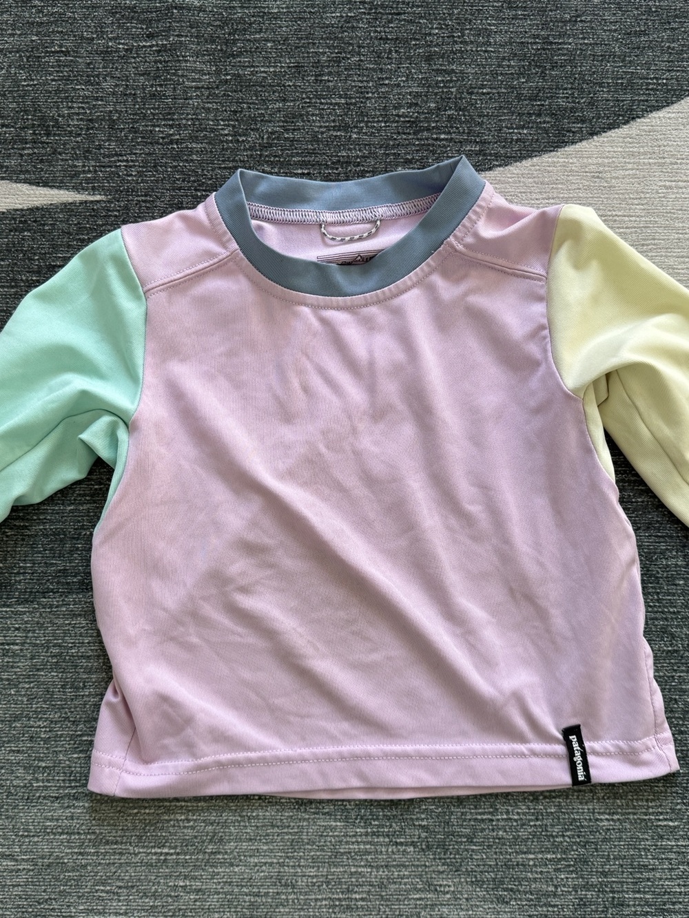 Patagonia Silkweight Capilene Baby 12-18 month multicolor sun shirt